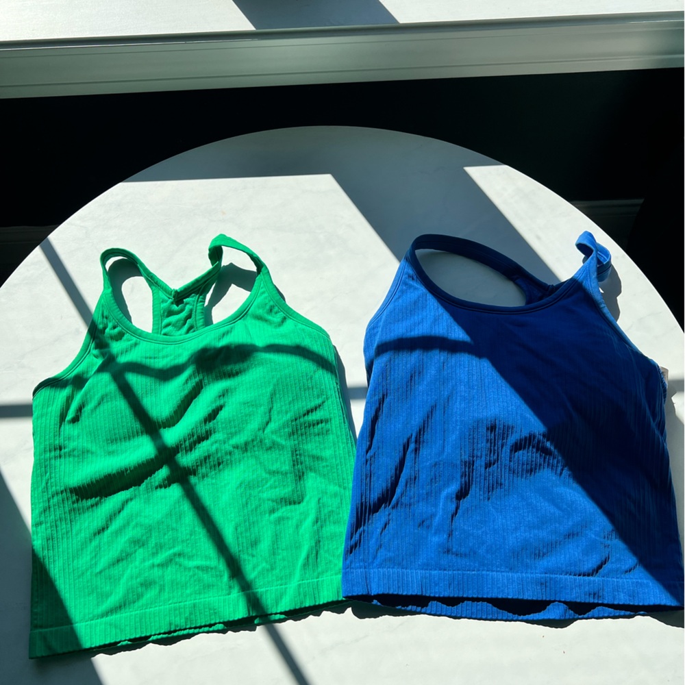 Women’s CRZ Yoga Shelf Bra Tops in Large